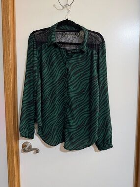 torrid Green & Black Zebra Lace-Yoke Button-Up Shirt